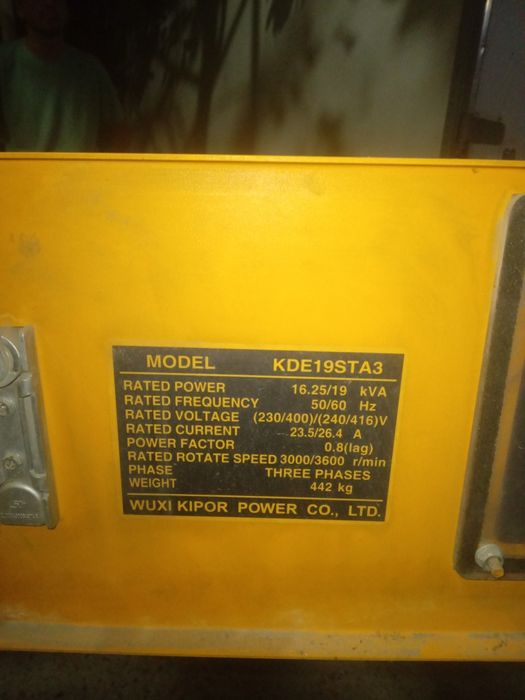 Генератор KIPOR дизилни ишлаши завадид болишлари зор   3200 келишилади