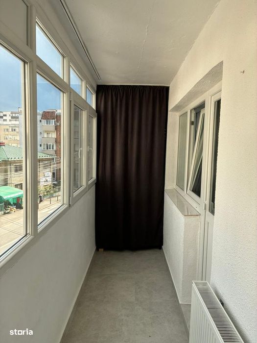 Apartament de închiriat 3 camere renovat | Ultracentral, Campina