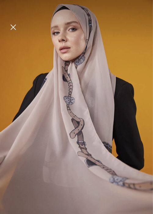 Платок Differenza. Made in Turkey