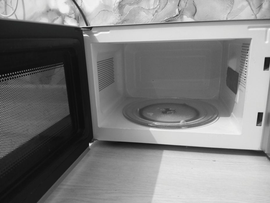 Продам микроволновая печь.