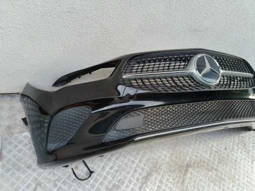 Mercedes CLA W118 bara fata grila capota centrala