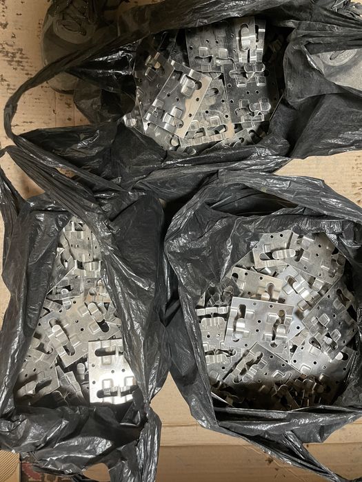 Продам Кляммер оцинкованный