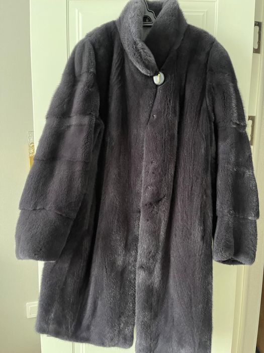 Норковая шуба двмчатого цвета