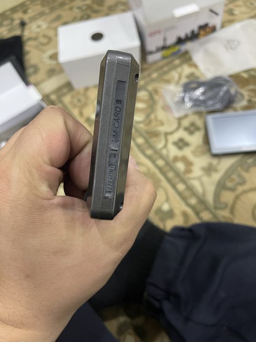 Srochna sotiladi GPS navigator!!