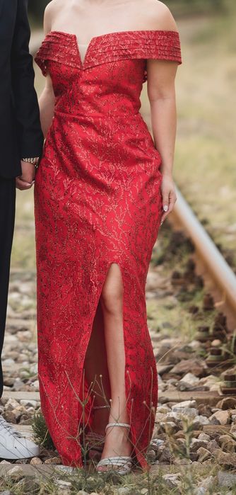 Рокля за повод къна