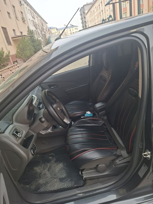 Кобальт 2024 мокрый асфальт