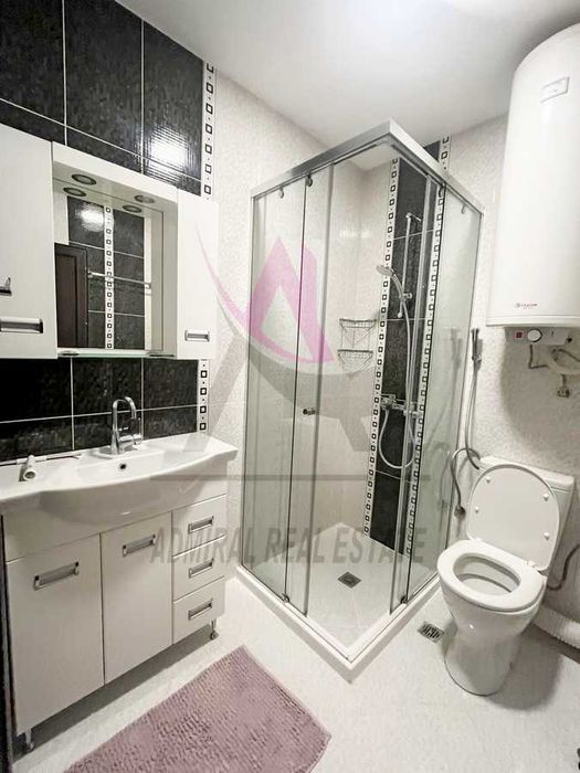 Дава се под наем Тристаен апартамент в Варна, Червен площад - 85 кв.м за 650 € - Снимка #3