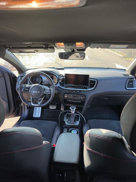 Kia Ceed PE 1.6 T-GDI GT MY 2024 full options