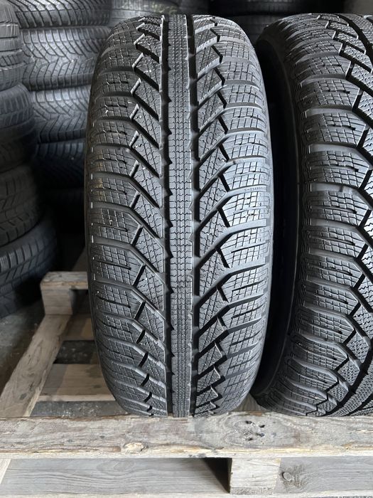 2 anvelope de iarna 205/60/16 Semperit 8 mm!
