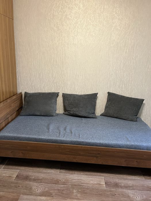 Продается односпальная кровать