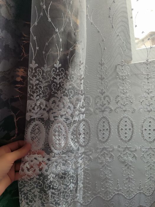 Продам готовый комплект тюль с штором.