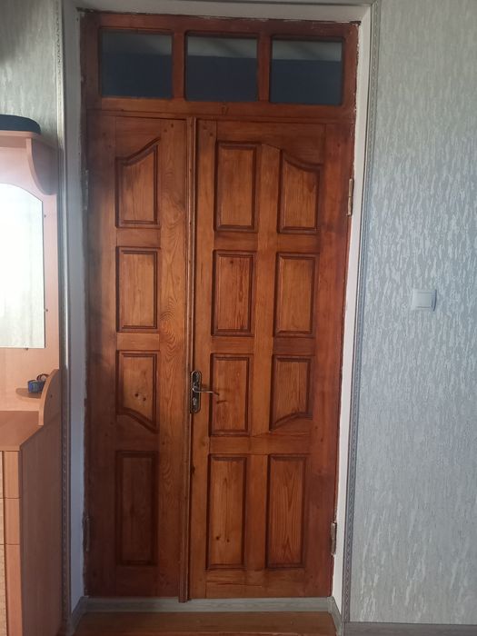 Есіктер сатылады 2штук