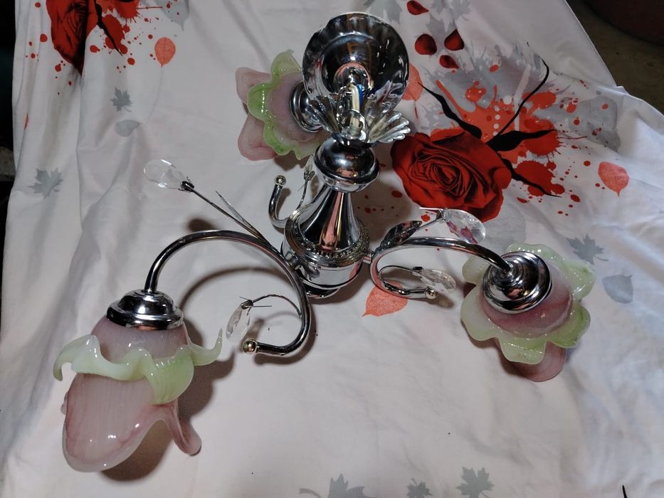 Lustra mare pentru camea/living