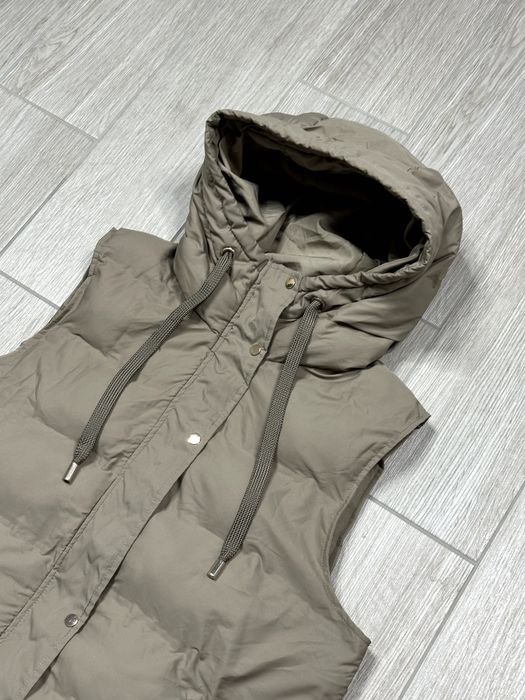 Дамски елек Zara - размер L, отлично състояние