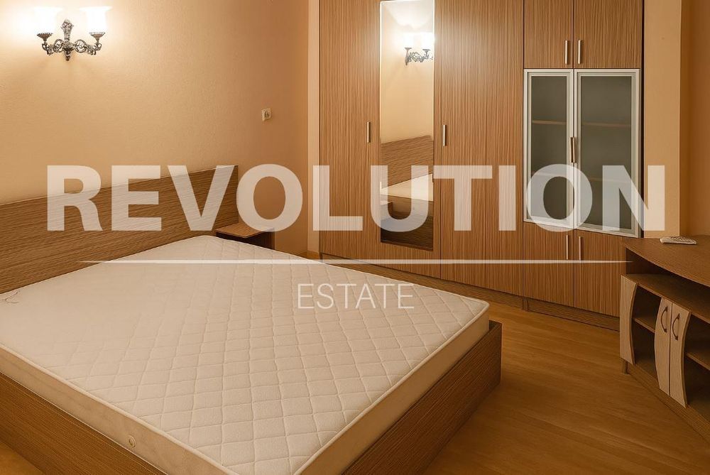 Дава се под наем Двустаен апартамент в Варна, Колхозен пазар - 65 кв.м за 300 € - Снимка #3