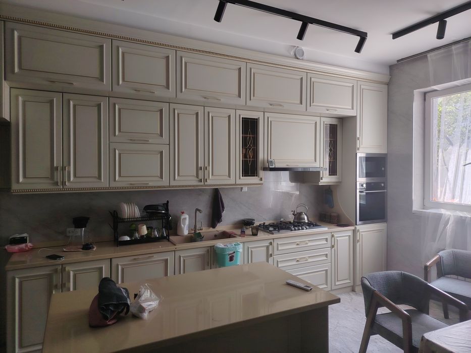 Аренда дома 5.5 сот 650 кв