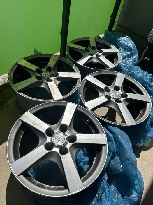 Jante Enzo 5×120 205/55/R16 de pe BMW F30