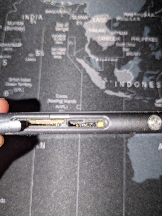 Sony Xperia Z3 с повреден сензорен екран