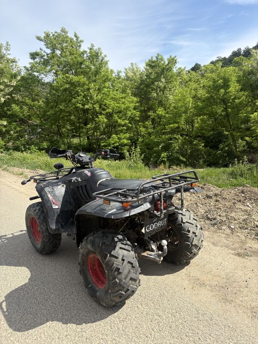 Vând atv linhai worker 300 4x4