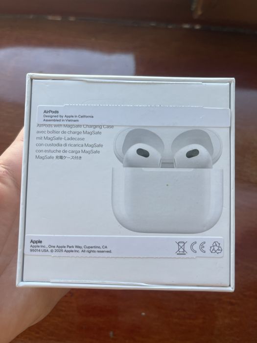 Apple Airpods 3.
