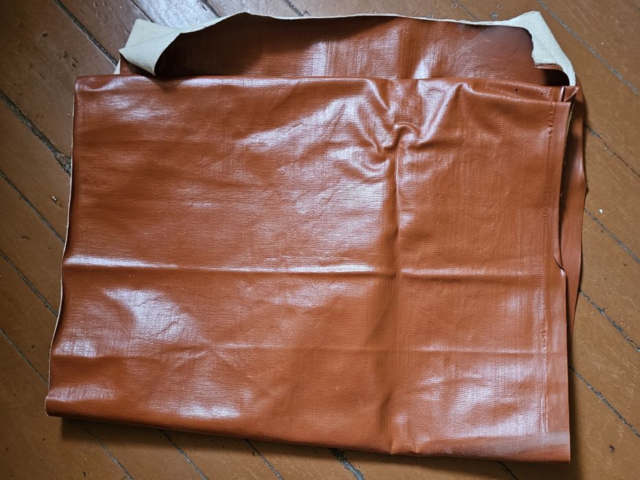 Кожзам на плотной основе