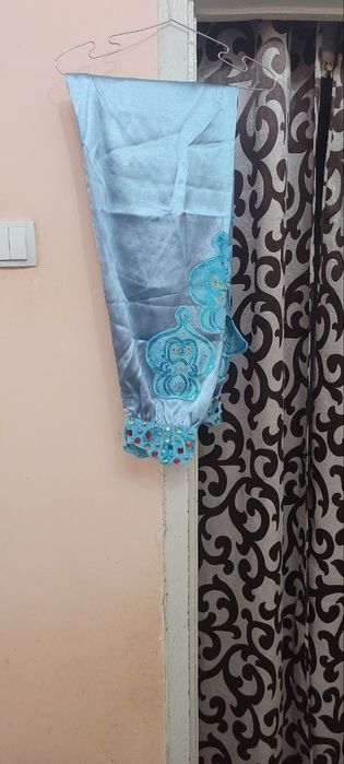 Ayollar kiyimlari