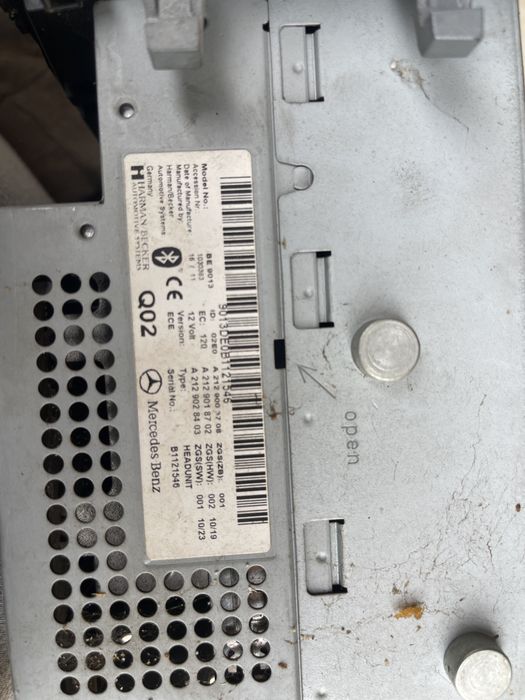 Cd Player / Nav / Harman/Becker model BE9013 E Class W212 / S212