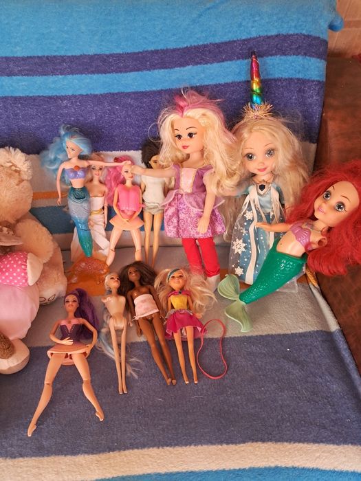 Jucarii de plus si papusi