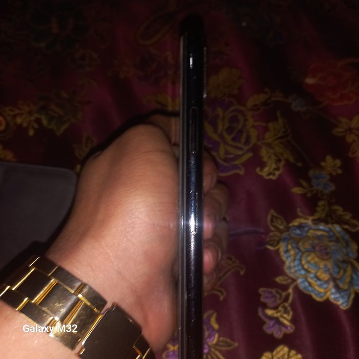 Айфон х 256 г сломиная задная част