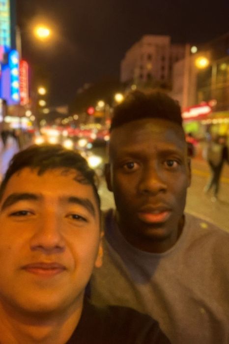 Реалистичное Фото со знаменитостью!