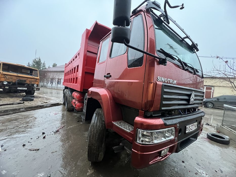 Howo samosval sinotrak sotiladi ( varyant yoq)