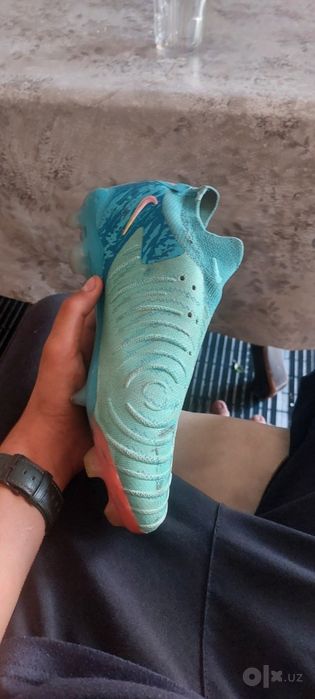 Бутсы nike phantom 2 siries (EURO 40 размер)