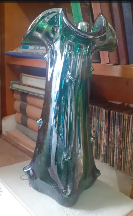 Vază de flori din porțelan