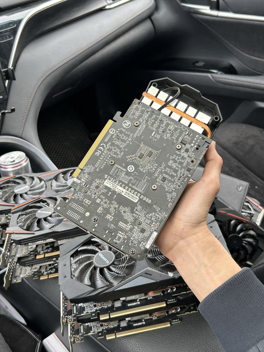 Gigabyte • GTX 1060 6Gb (P106-100)