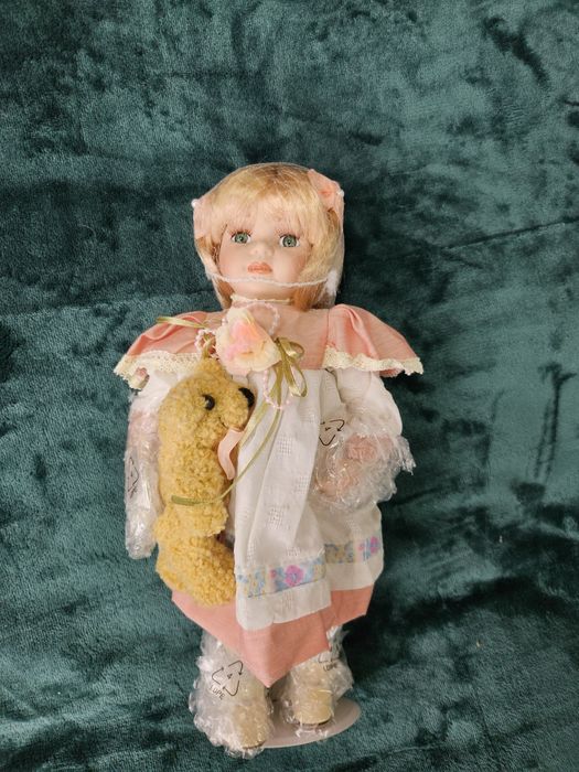 Кукли порцеланови