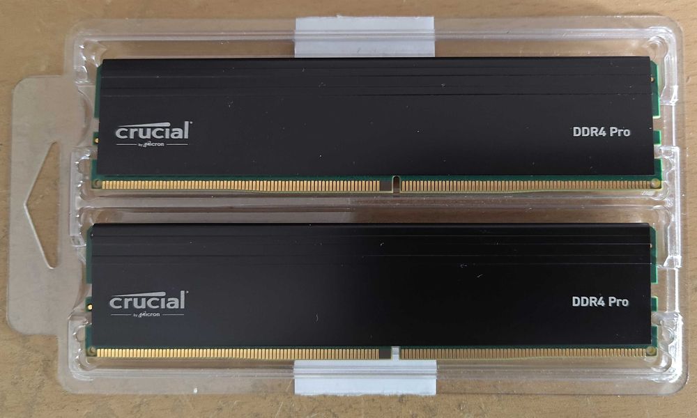 Kit Dual Channel Crucial PRO 2x32GB 3200MHz