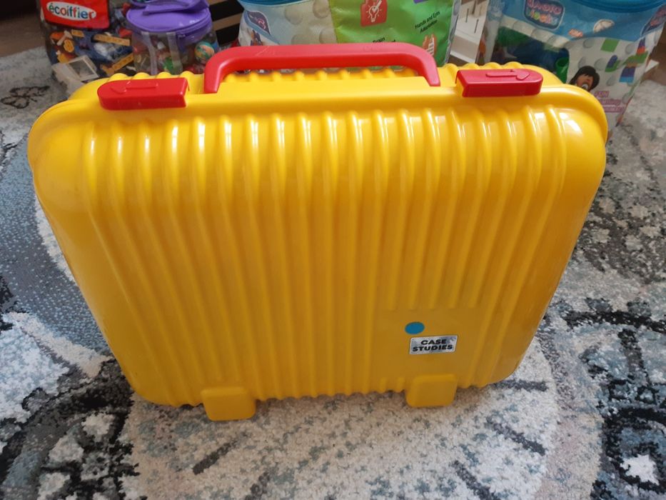 Piese educative  colorate