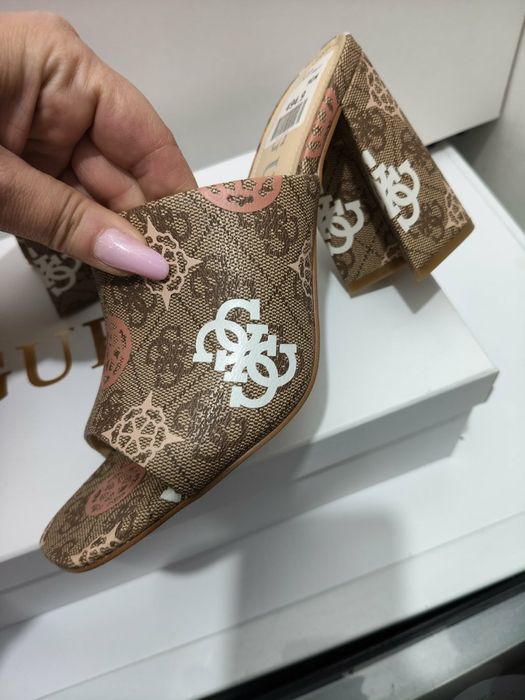 Sandale Guess Monogram