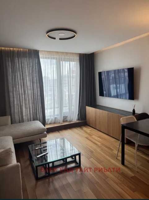 Даваме Под Наем Двустаен Апартамент В Сердика