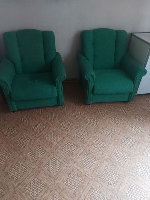 Диван с креслами