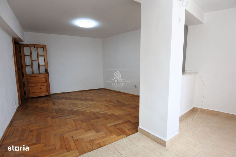Apartament 3 camere decomandate – Etaj 1, Str. Energiei