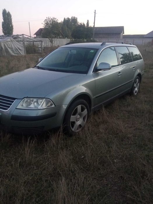 Vând Passat b5,5