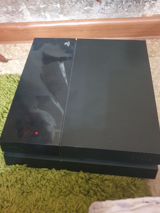 Sony playstation 4 срочно с играми