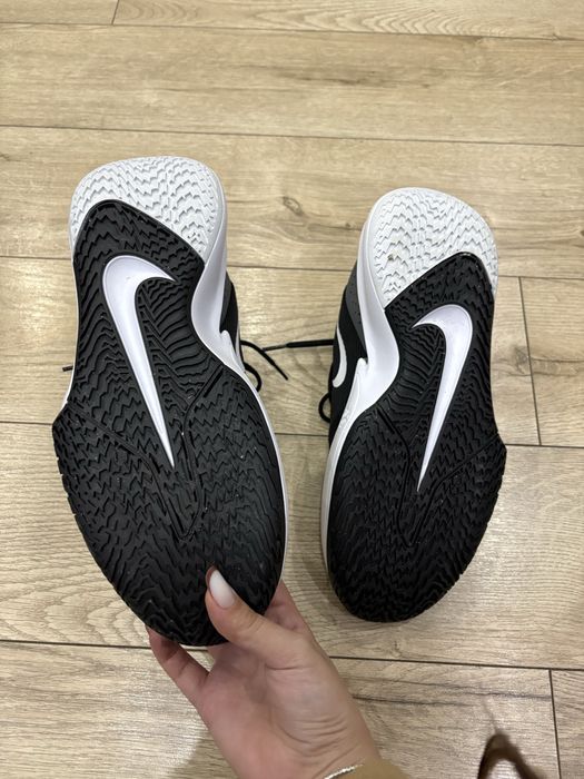 Adidasi nike , 43