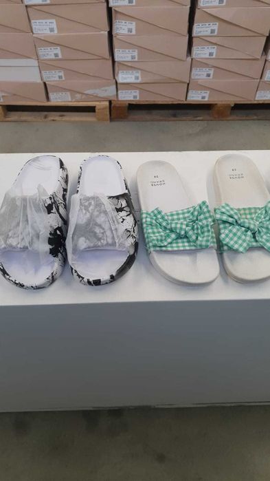 Engros Papuci de plaja/Slapi de plaja - Loturi de 100 perechi