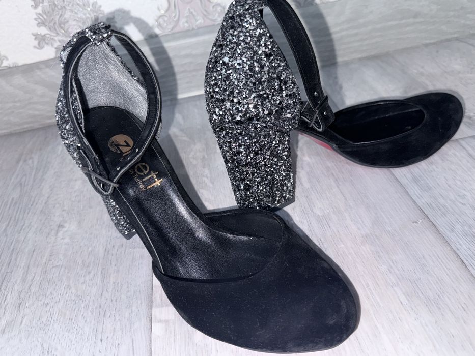 Привазные женские туфли