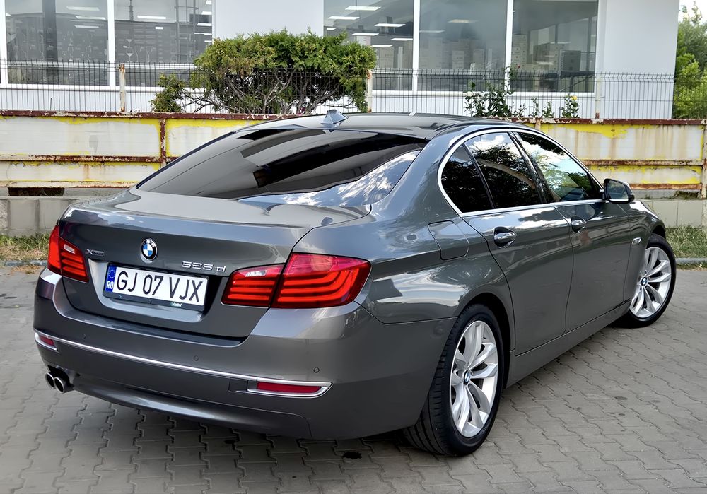BMW F10 525d xDrive LCI *2014* 2.0d E6 *Modern Line* LED/Bord Digital