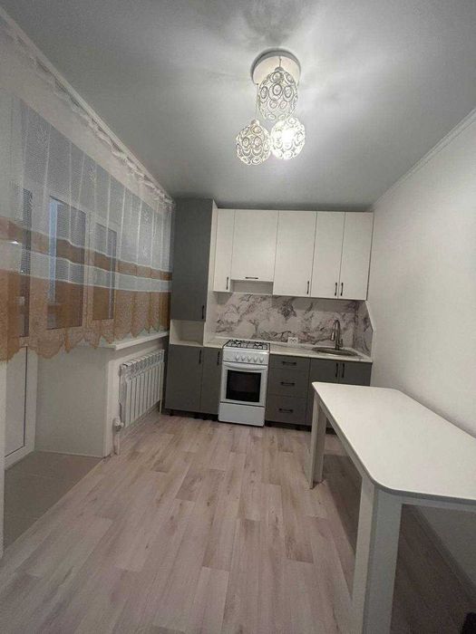 Продам 2-ю квар р-н КСК Срочно