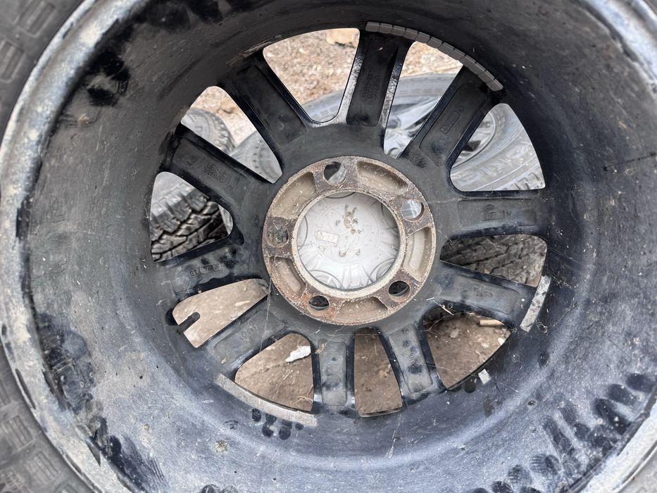 Диски с шинами  Лексус Крузак  р18