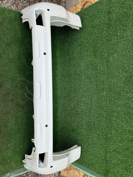 Бампер задний Тойота Прадо 150 оригинал